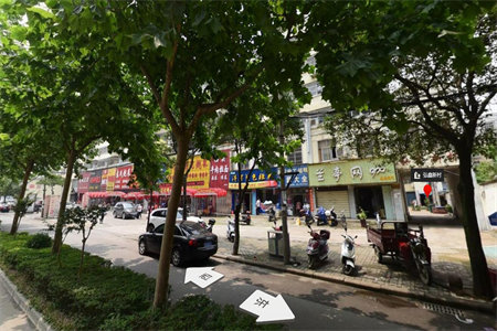 龙城华庭2室2厅1卫93平五阁62万包过户